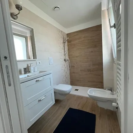 The #3 Howme Apartament *